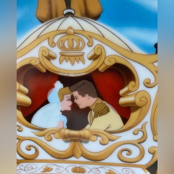 Walt Disney « Cinderella » Collector plate - Happily Ever After - Picture 5 of 5